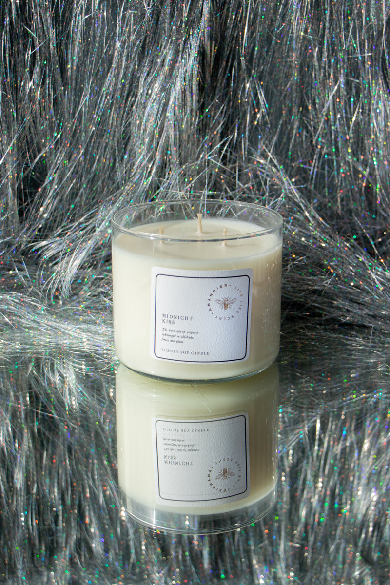 Soy Candle - 3 wicks / Midnight Kiss